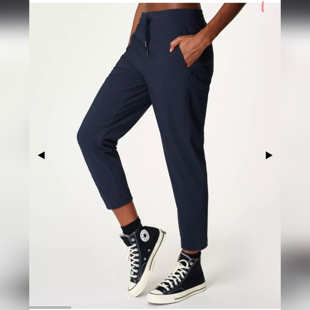 Sweaty Berry Explorer Navy pants S